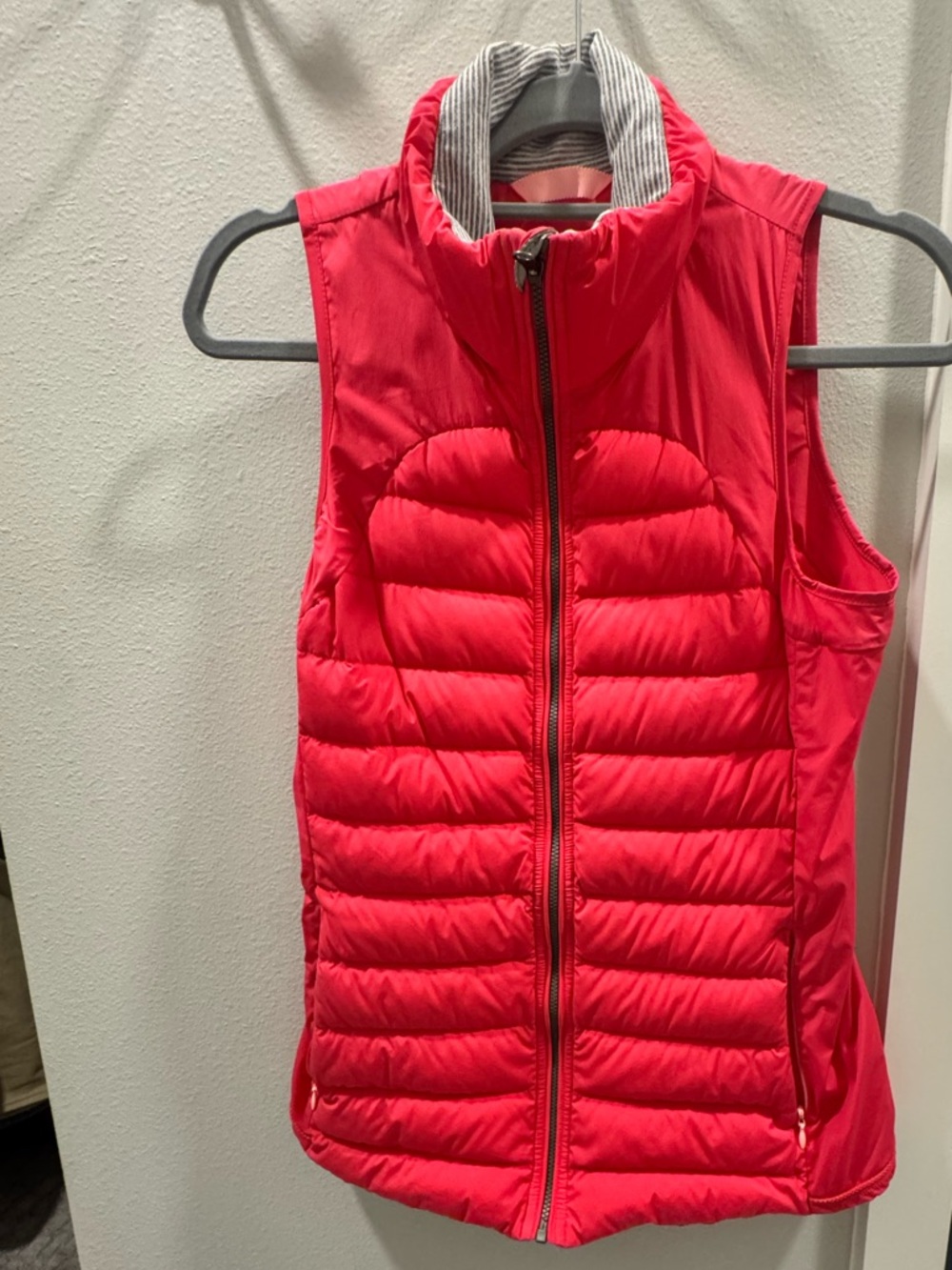 lululemon athletica Bright Coral Quilted Sleeveless Vest